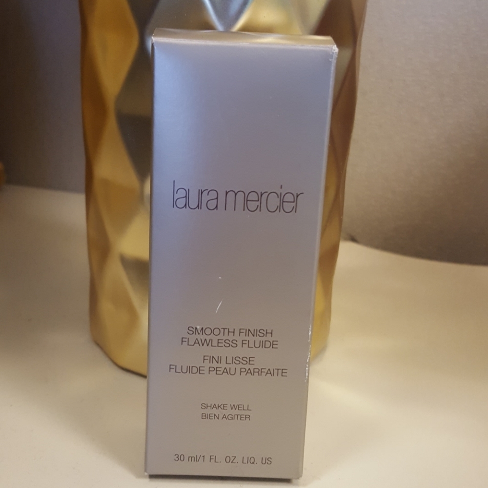 Laura Mercier Smooth Finish Flawless Fluide